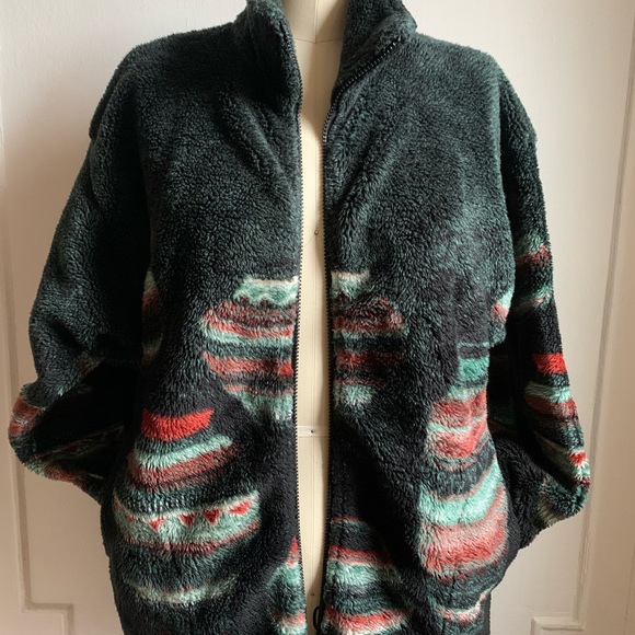 Vintage Decorated Vases Fleece Jacket - Picture 6 of 9